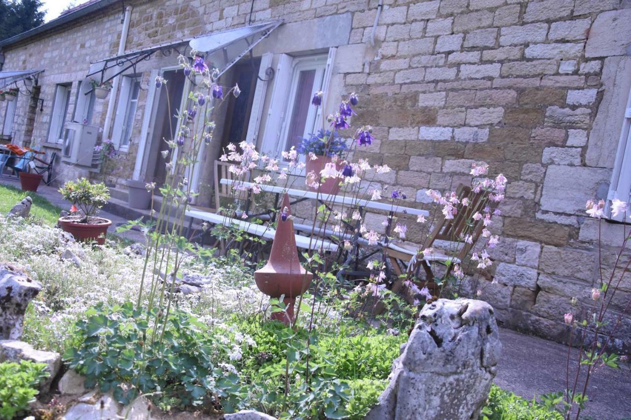 Le Gite De Marinette Villers-Robert Exterior photo